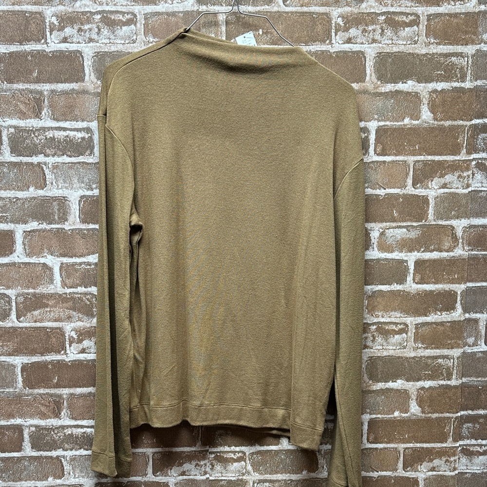 Banana Republic Olive/Tan Long Knit Top